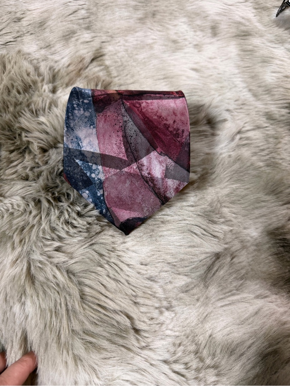 Vintage Wembley Men’s Burgundy & Navy Abstract Geometric Tie